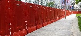 塑料圍擋：輕巧、耐久和易安裝的優(yōu)勢特點【旭東鋼構(gòu)】